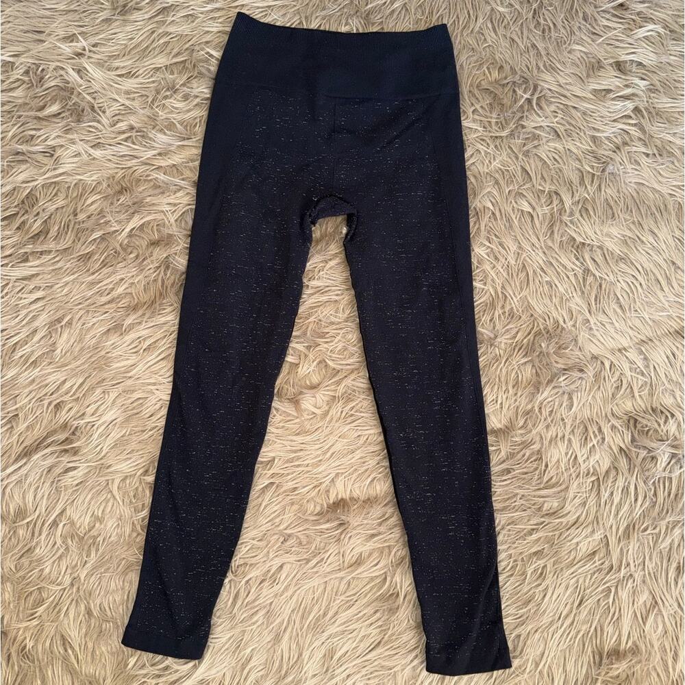 Lululemon Free To Flow 7/8 Tight Fleck Women’s size 8